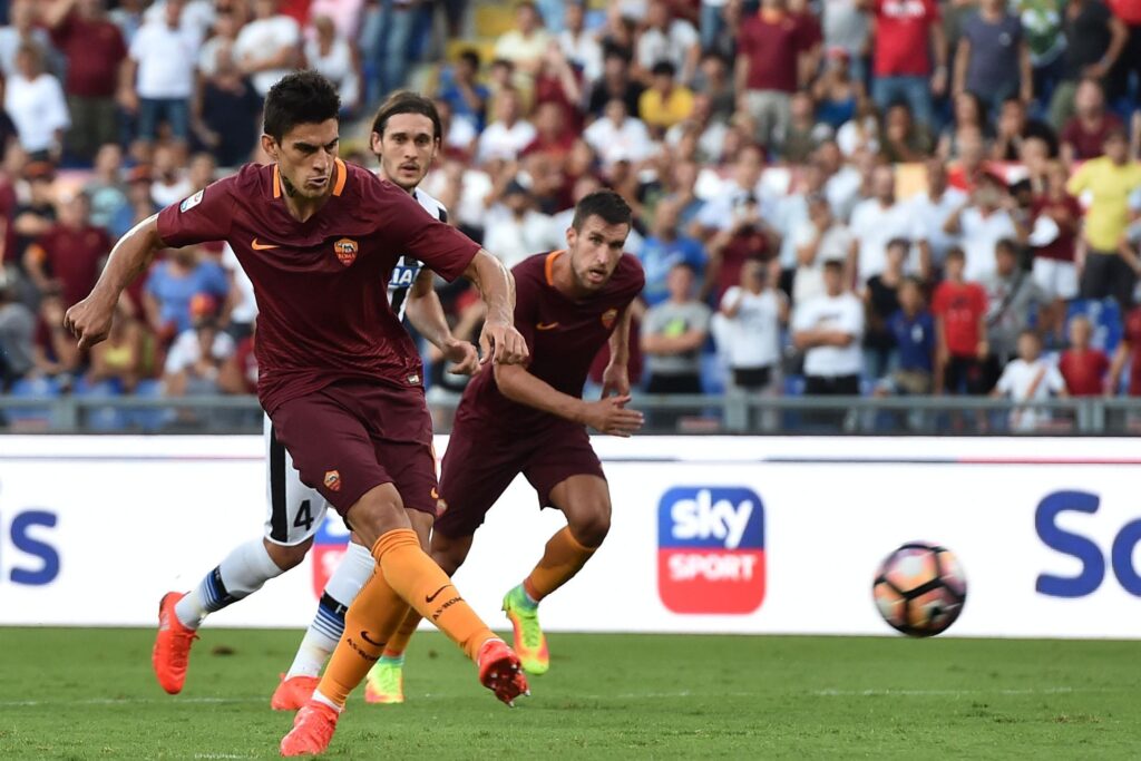 Roma, Perotti: «Il campo ha inciso sui due infortuni» 1 perotti roma azione agosto 2016 ifa