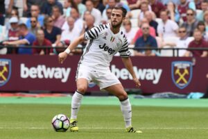 Juventus, Pjanic: «Abbiamo dominato la Lazio»