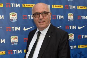 Serie A, Tavecchio: «La quarantena di squadra non garantisce la fine»