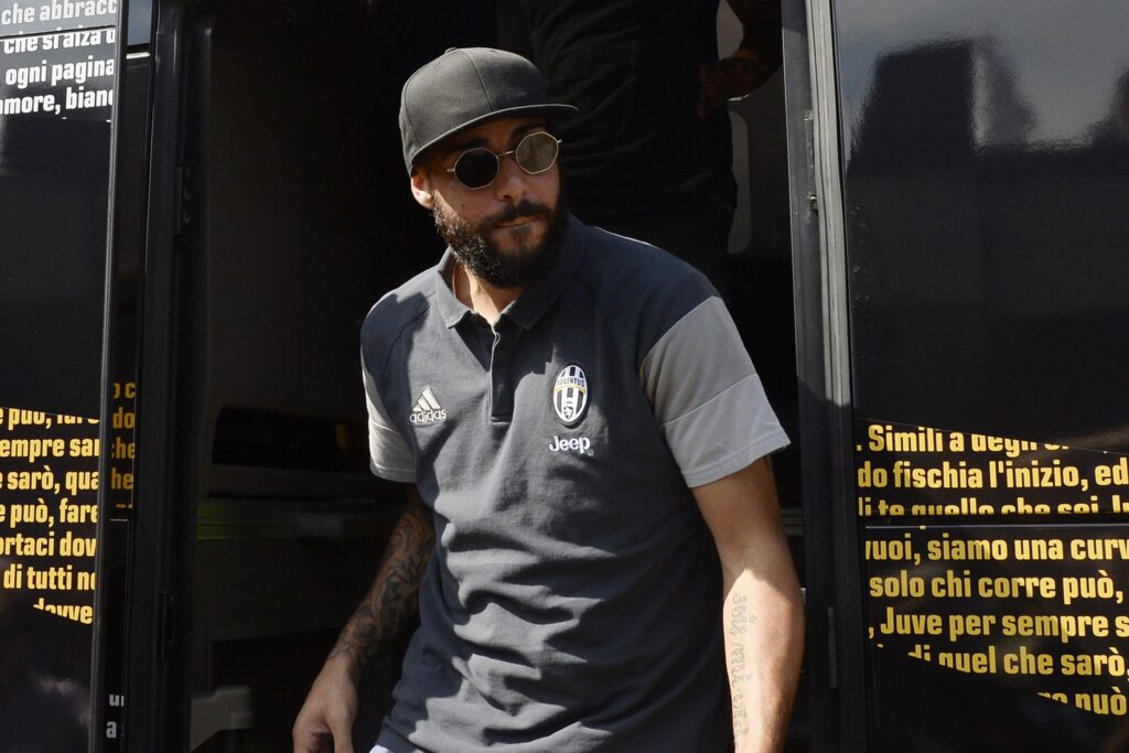 Zaza, da battere la concorrenza del Valencia. Il ds spagnolo: «Per Prandelli è una priorità» 1 zaza juventus polo agosto 2016 ifa