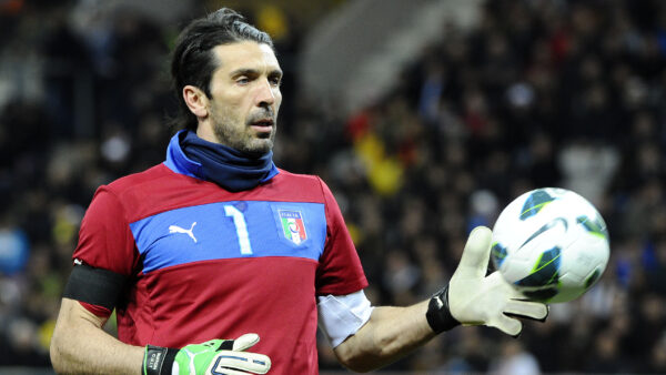 strakosha buffon albania