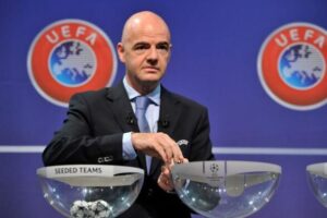 FIFA, Infantino: «Organizzeremo una partita per raccogliere fondi»