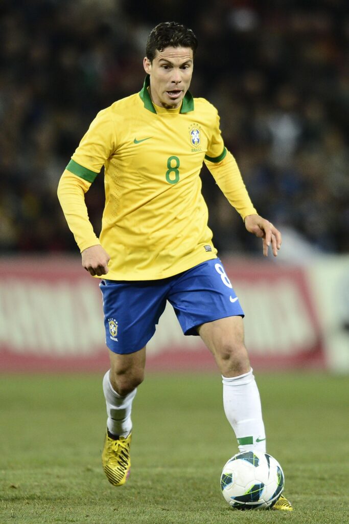 Hernanes 1 2013 brasile ifa