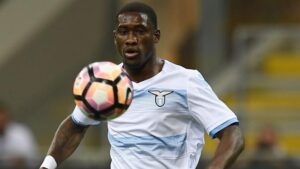 La moviola di Vitesse-Lazio: manca un’espulsione a Matavz