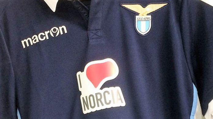 maglia-blu-i-love-norcia Norcia