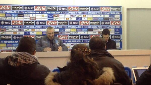 Conferenza reja napoli