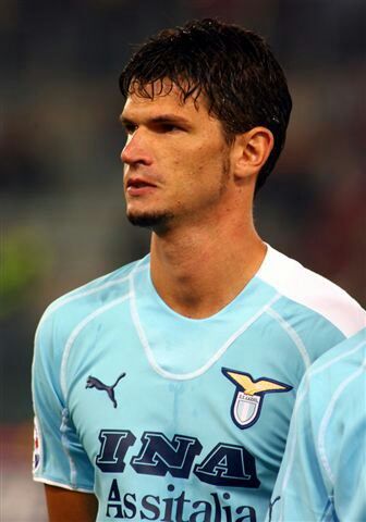 Auguri della Lazio a Cribari per il suo compleanno.
