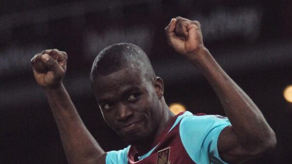 enner valencia 24735821595 cropped
