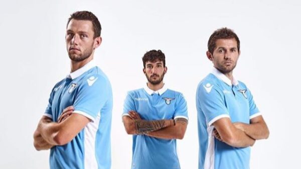 presentazione maglie 2016 2017