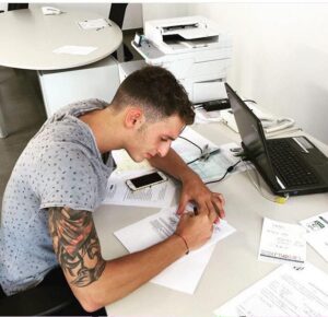 mattia fiore firma con l akragas