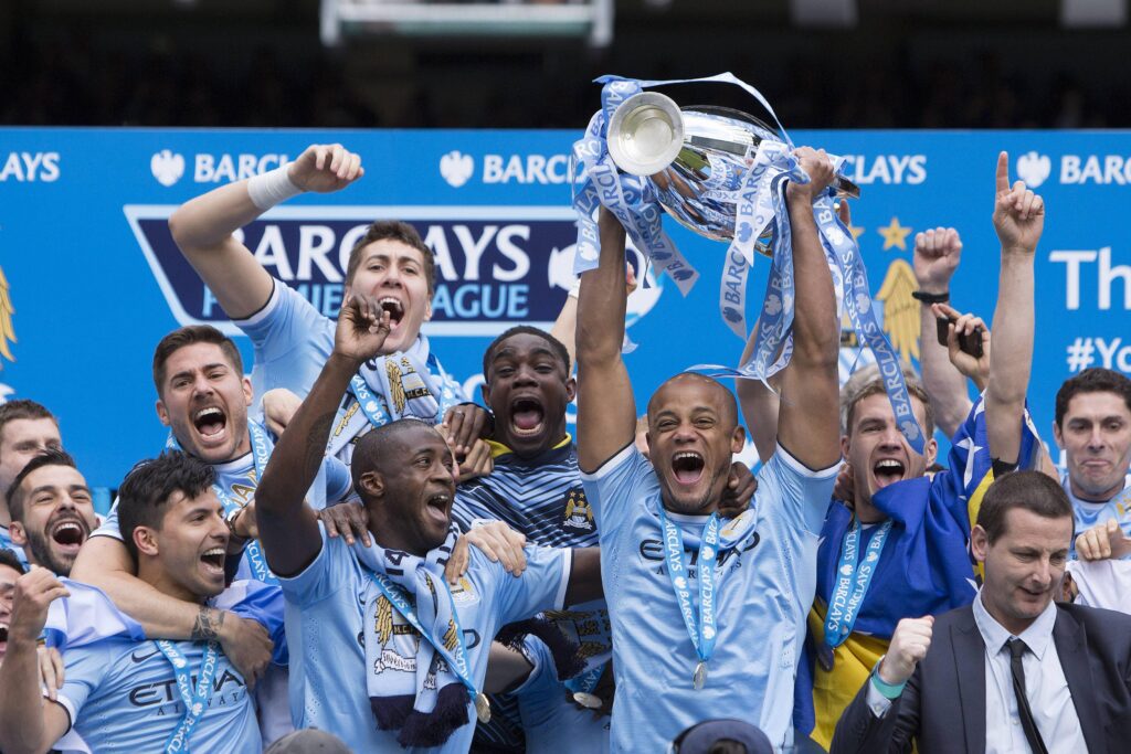 Premier League, Masters: «Ripartiamo a giugno. Flessibilità sulle date» 1 manchester city vittoria premier maggio 2014 ifa