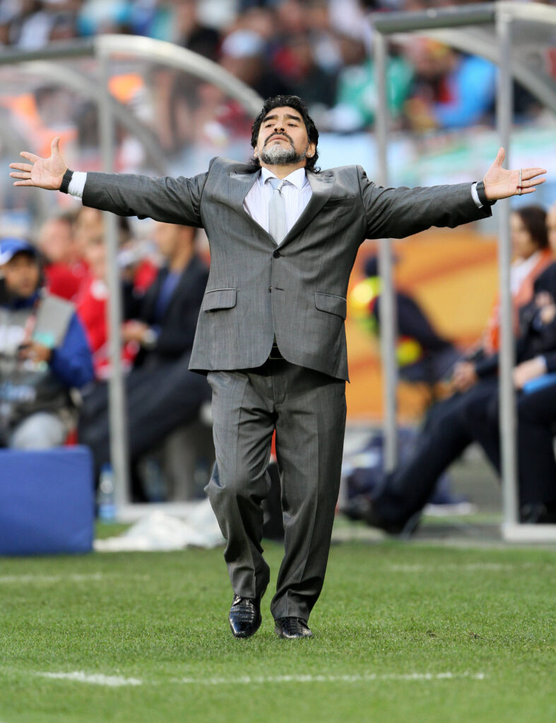 Lazio, senti Maradona: «Io sulla panchina biancoceleste? Perché no, sarebbe una bella piazza per me...» 1 maradona2 ifa