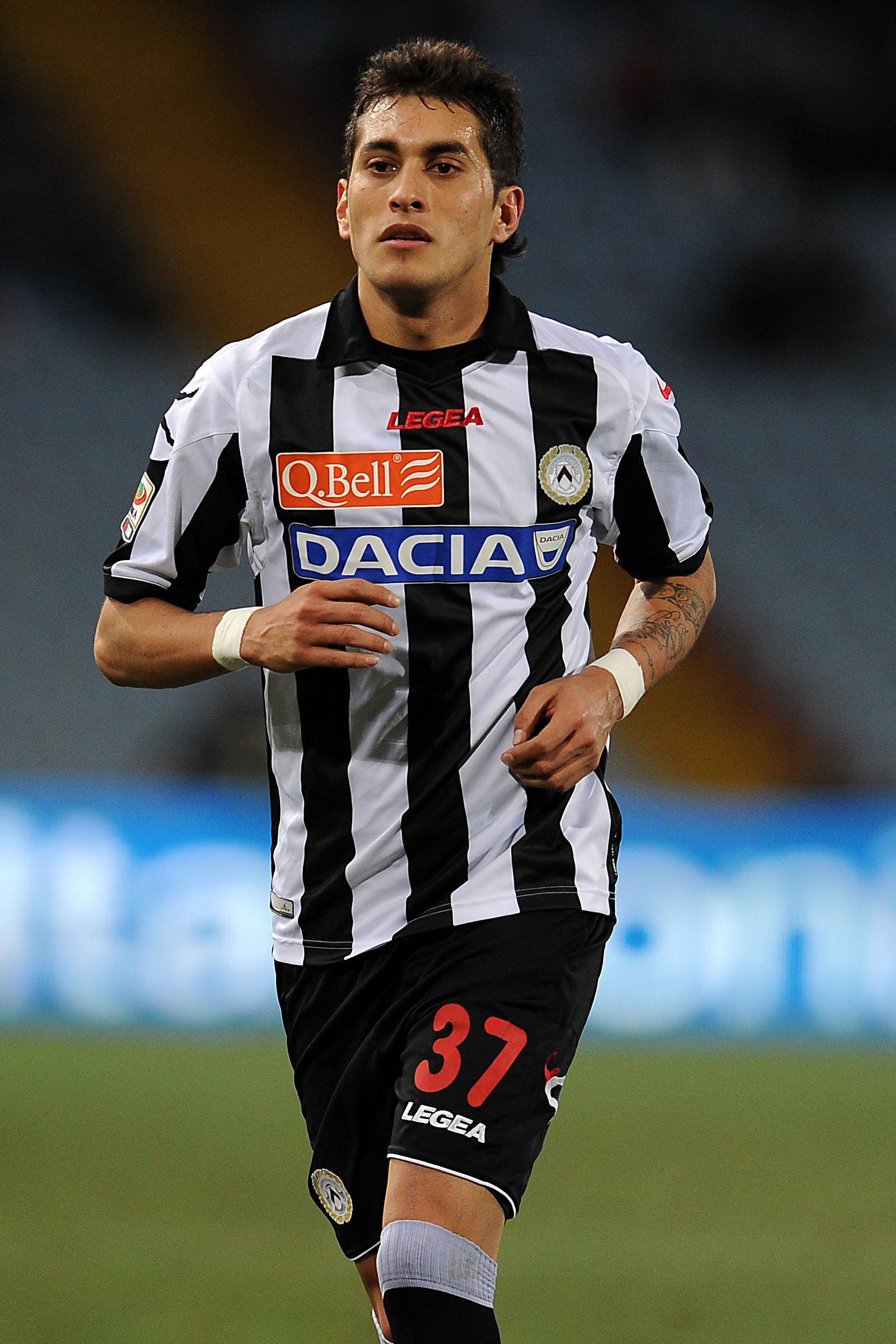 Udinese, Pereyra: "Vogliamo battere la Lazio e arrivare in Europa" 21 pereyra udinese casa 2012 ifa