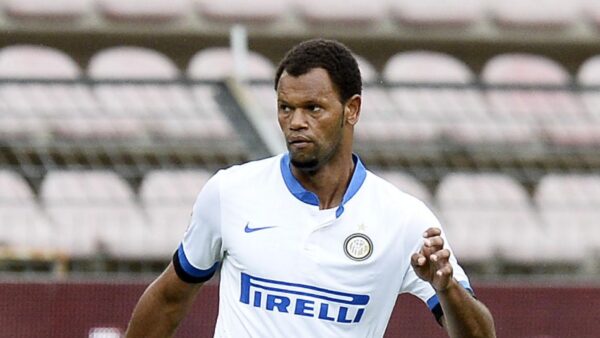 Rolando inter away 2013 ifa