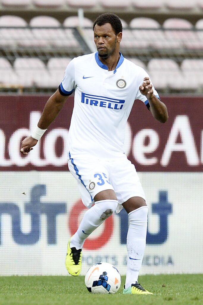Rolando inter away 2013 ifa