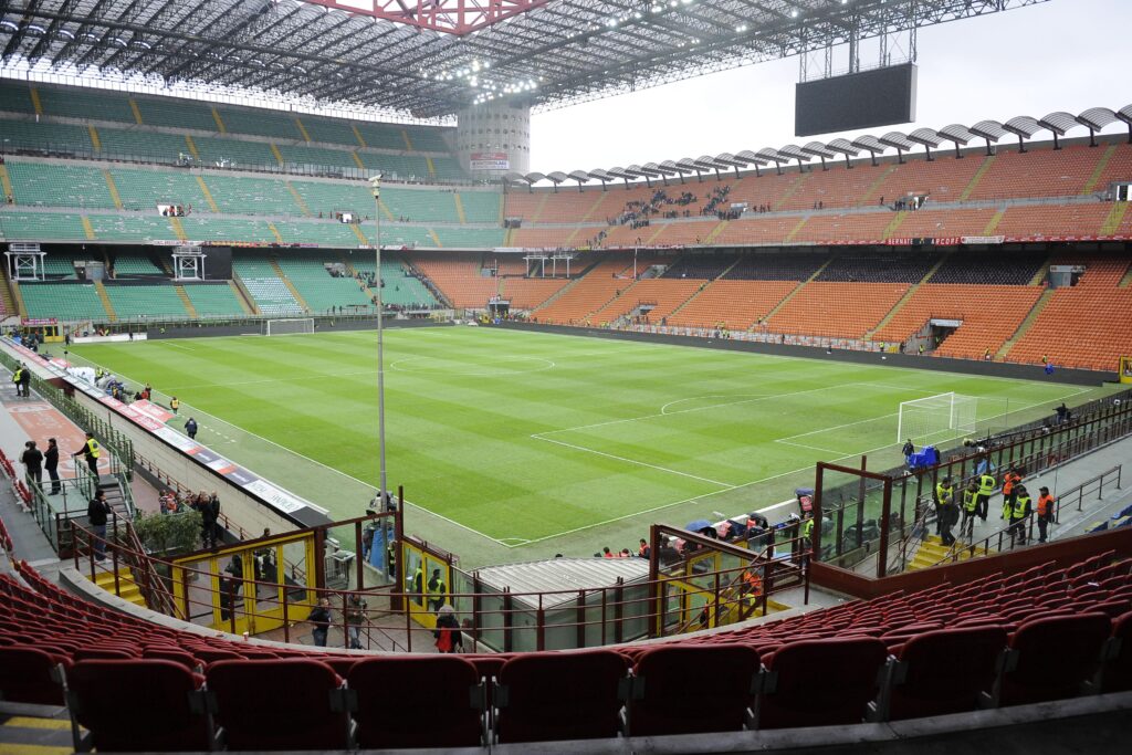 Italia-Ucraina, lo splendido gesto di Sansiro nei confronti dell'inno ucraino 1 cori inter