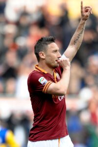 Coppa Italia – Sarà derby in semifinale: decisivo un rigore di Totti contro il Cesena