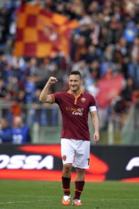 totti esulta roma aprile 2014 ifa