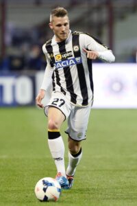 Calciomercato Lazio, non solo Widmer: ecco i candidati per la fascia